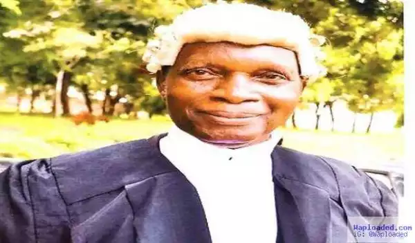 Amazing! Meet This 80-Year-Old Man Who Just Graduated From Law School